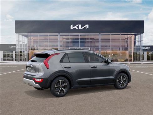 New 2026 Kia Niro EX image 6