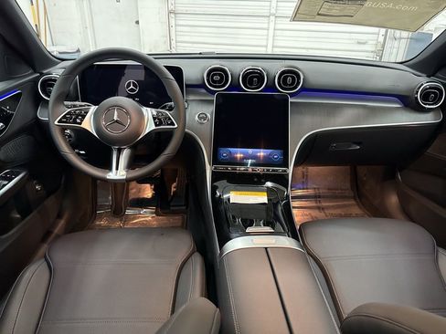 Used 2025 Mercedes-Benz C 300 Sedan image 22