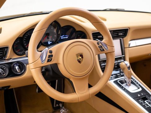 Used 2016 Porsche 911 Carrera S RWD image 12