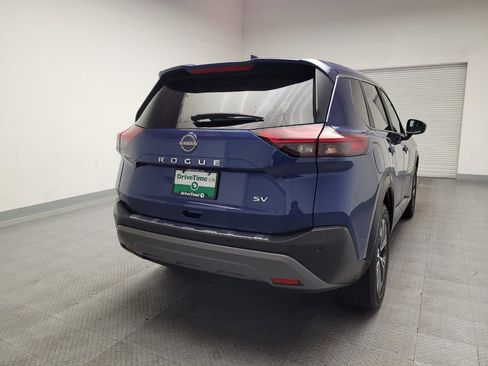 Used 2023 Nissan Rogue SV FWD image 7