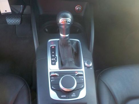 Used 2015 Audi A3 1.8T Premium image 18