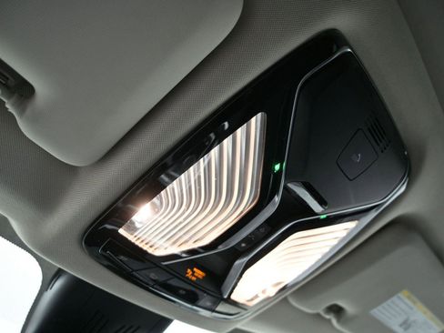 Used 2020 BMW X7 xDrive40i w/ Premium Package image 6