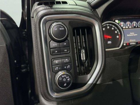 Used 2021 Chevrolet Silverado 1500 High Country w/ Z71 Off-Road Package AWD/4WD image 29