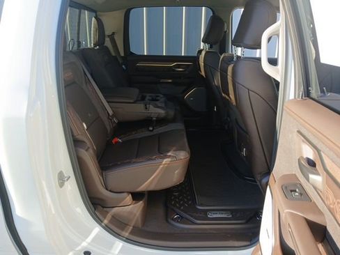 New 2026 RAM 1500 Limited w/ Trailer Tow Group image 22