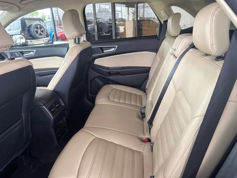 Used 2024 Ford Edge SEL w/ Convenience Package AWD/4WD image 12