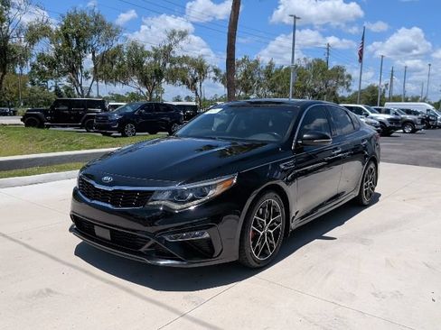 Used 2019 Kia Optima SX FWD image 8