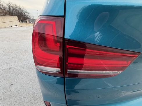 Used 2015 BMW X5 M image 13