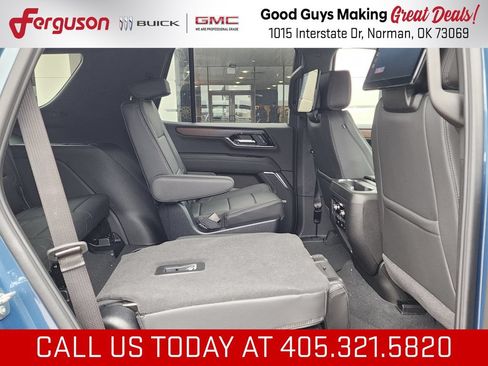 New 2026 GMC Yukon Denali w/ Denali Reserve Package AWD/4WD image 53