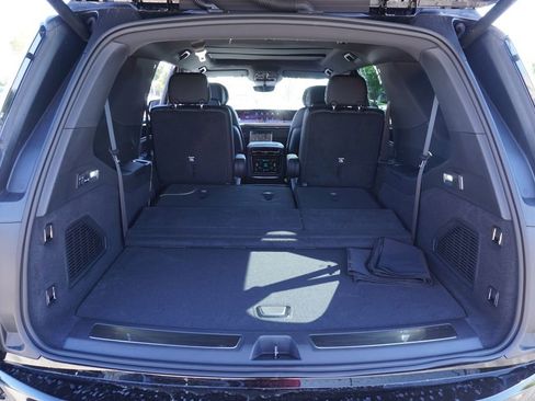 New 2026 Cadillac Escalade IQL Luxury image 7