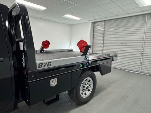 New 2026 GMC Sierra 3500 Pro w/ Convenience Package image 8