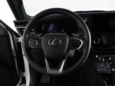 Used 2025 Lexus GX 550 w/ Accessory Package (Z1) AWD/4WD image 34