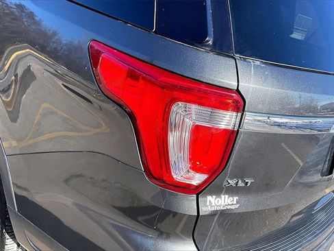 Used 2019 Ford Explorer XLT w/ Equipment Group 202A image 31