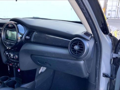 Used 2021 MINI Cooper S FWD image 13