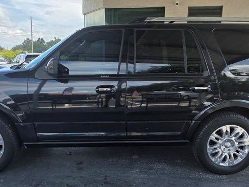 Used 2012 Ford Expedition Limited RWD image 3