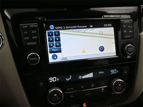 Used 2017 Nissan Rogue Sport SL w/ SL Premium Package image 16