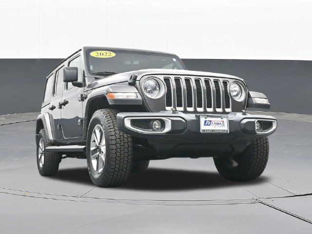 Used 2022 Jeep Wrangler Unlimited Sahara w/ Cold Weather Group AWD/4WD image 54