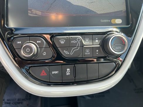 Used 2020 Chevrolet Bolt LT image 23