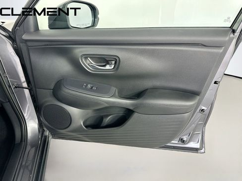 Used 2023 Honda HR-V LX image 34