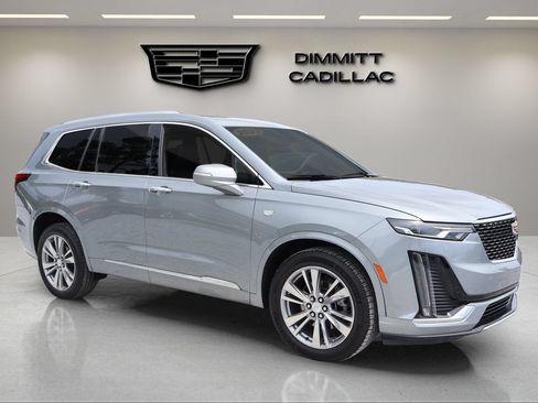 Certified 2023 Cadillac XT6 Premium Luxury AWD/4WD image 3