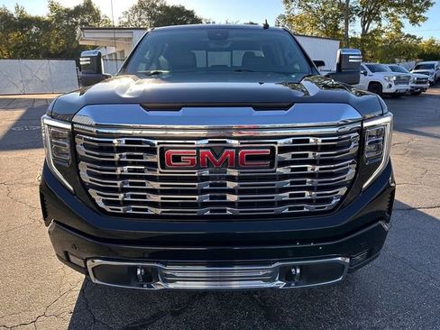 Certified 2024 GMC Sierra 1500 Denali w/ Denali Reserve Package image 4
