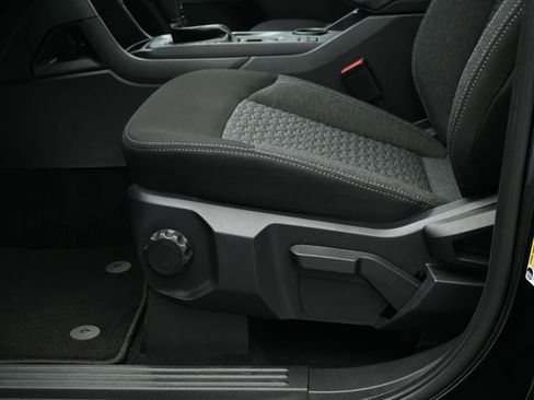 New 2025 Ford Ranger XL image 10