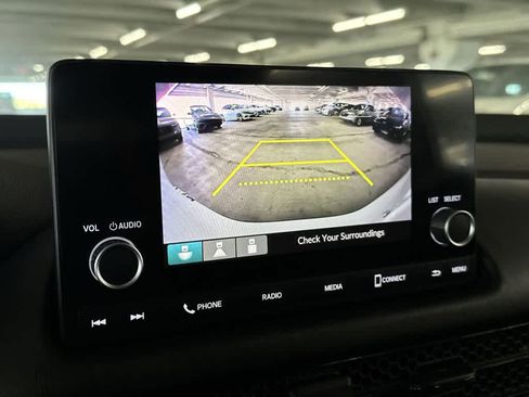 Used 2023 Honda HR-V LX image 18