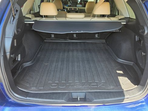 Used 2015 Subaru Outback 2.5i Limited image 19