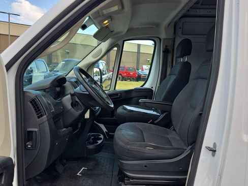 Used 2019 RAM ProMaster 2500 FWD image 14