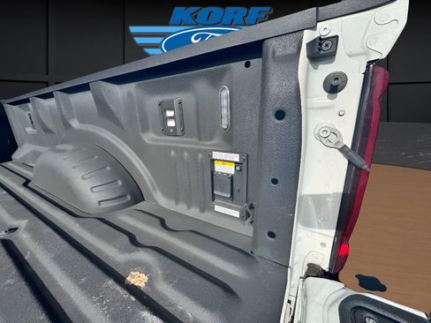 Used 2024 Ford F350 Platinum image 28