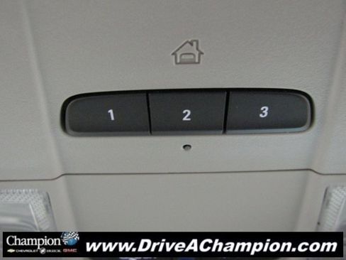 Used 2020 Chevrolet Equinox Premier image 37