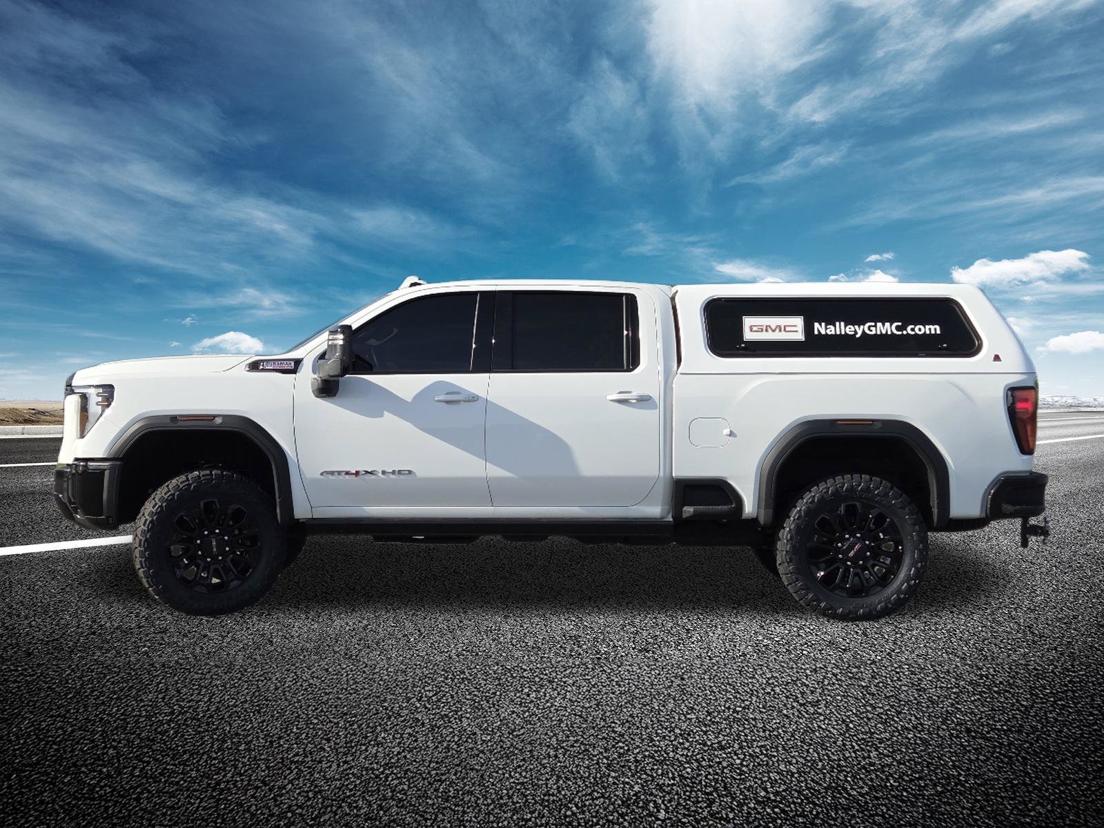 Used 2025 GMC Sierra 2500 AT4X AWD/4WD image 22