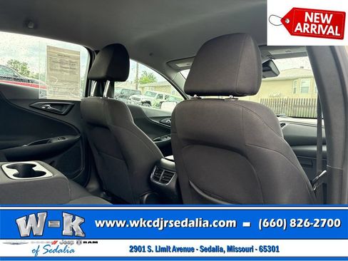 Used 2024 Chevrolet Malibu LT FWD image 26