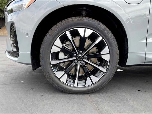 New 2026 Volvo XC60 T8 Plus w/ Climate Package image 14