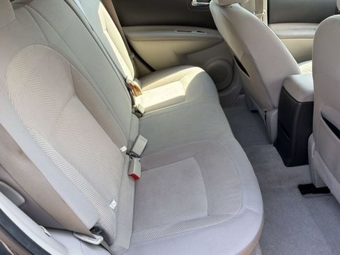 Used 2014 Nissan Rogue S w/ Convenience Package FWD image 26
