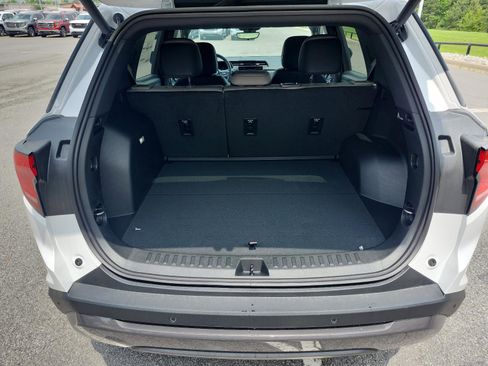 New 2026 GMC Terrain Elevation w/ Elevation Premium Package FWD image 7