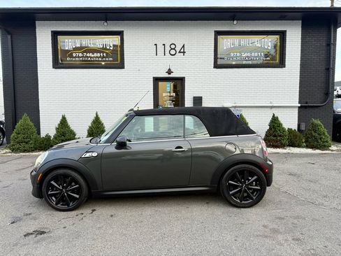 Used 2014 MINI Cooper S image 2