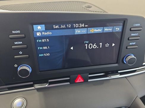 New 2025 Hyundai Elantra Sport image 16