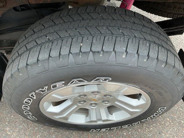 Used 2015 Chevrolet Silverado 1500 LT w/ All Star Edition AWD/4WD image 28