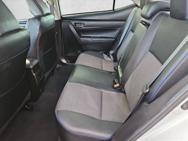 Used 2019 Toyota Corolla SE FWD image 16