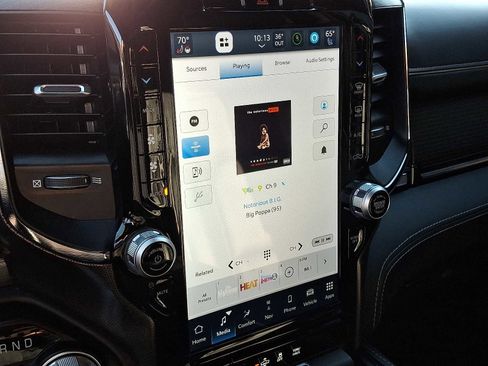 Used 2024 RAM 1500 Limited w/ Body Color Bumper Group image 18