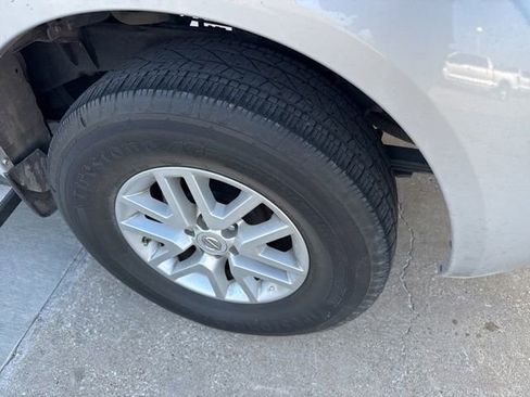 Used 2016 Nissan Frontier SV w/ SV Value Truck Package image 12