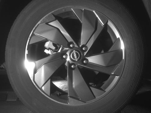 Used 2025 Nissan Rogue SV FWD image 15