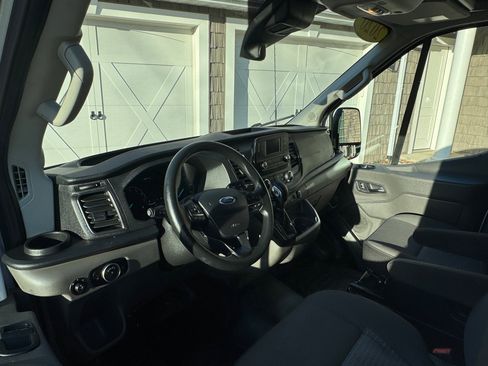 Used 2020 Ford Transit 250 Medium Roof w/ Load Area Protection Package image 13