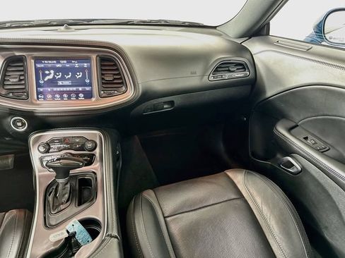Used 2022 Dodge Challenger SXT w/ Plus Package AWD/4WD image 27