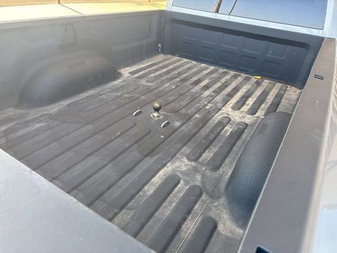 Used 2024 RAM 3500 Big Horn w/ Protection Group AWD/4WD image 10