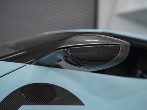 Used 2019 Ford GT RWD image 31