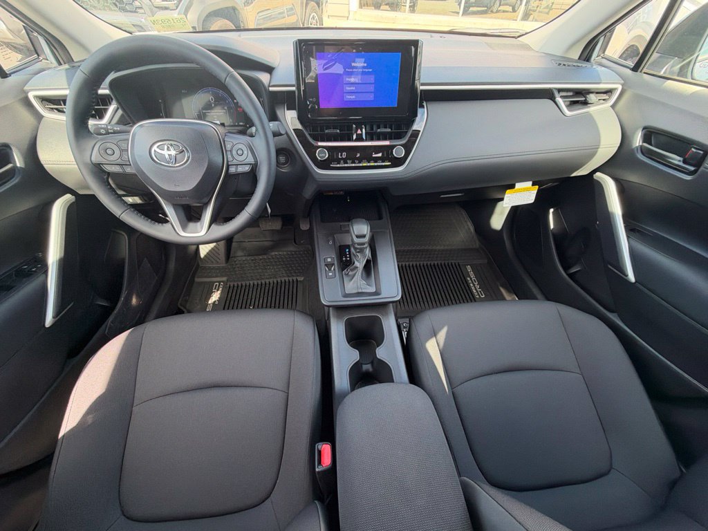 New 2026 Toyota Corolla Cross LE FWD image 28