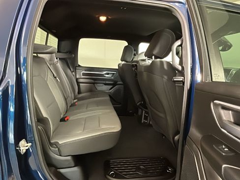 Used 2023 RAM 1500 Big Horn AWD/4WD image 34