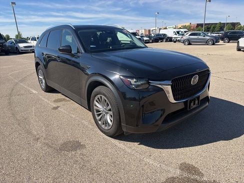 Used 2024 MAZDA CX-90 3.3 Turbo w/ Preferred Plus AWD/4WD image 3