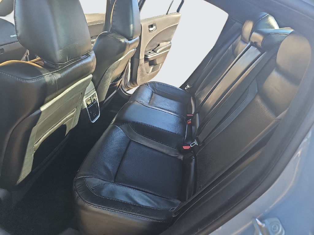 Used 2021 Dodge Charger SXT w/ Leather Interior Group RWD image 13